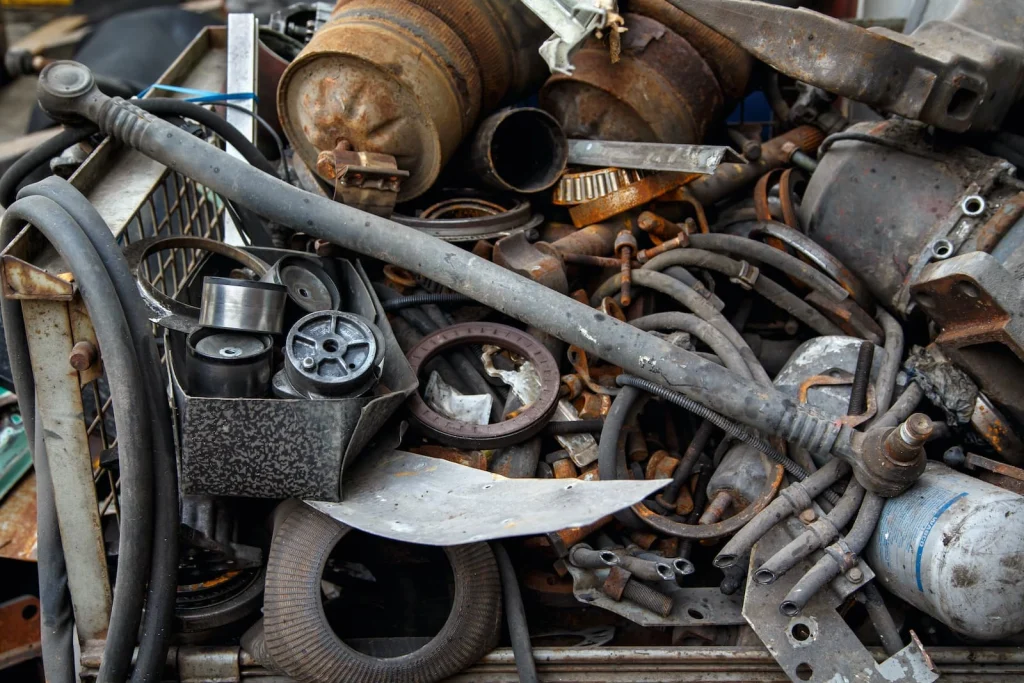 What is Compressor Scrap? / ¿Qué es la chatarra del compresor?